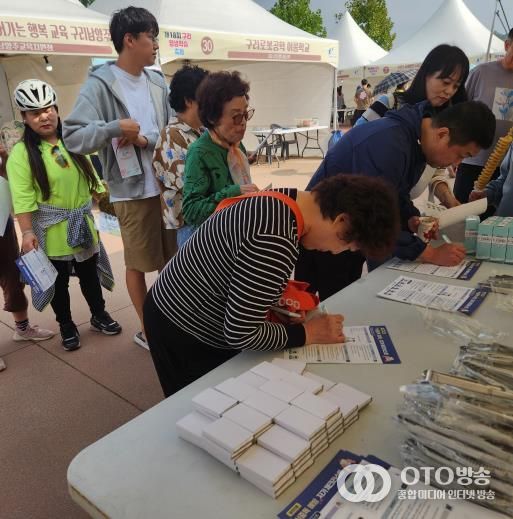경기도, 가을철 지역축제 행사장 찾아 식중독 예방 홍보