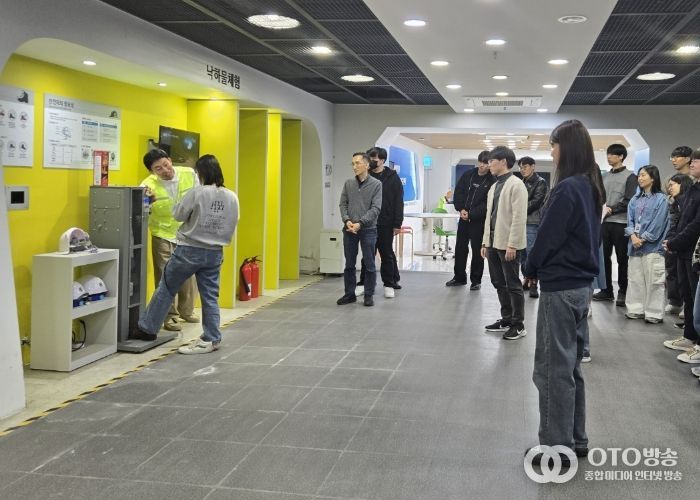 수원시 영통구, '신규공직자 재난안전체험' 실시