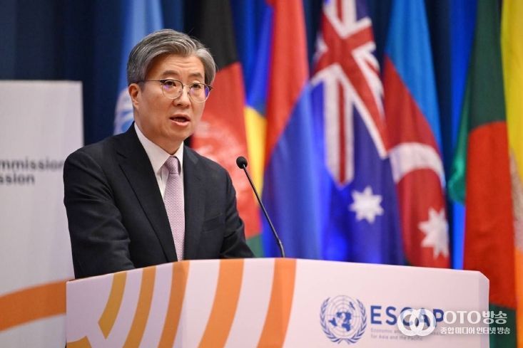 ESCAP 참석 사진 및 고위급 경제 협의