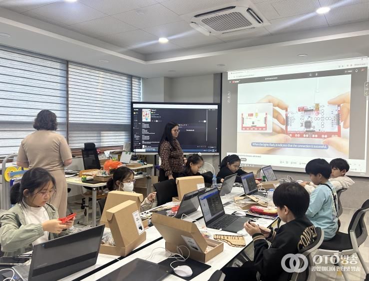 평택시국제교류재단 AI 기반 영어교육, 음악으로 배우기