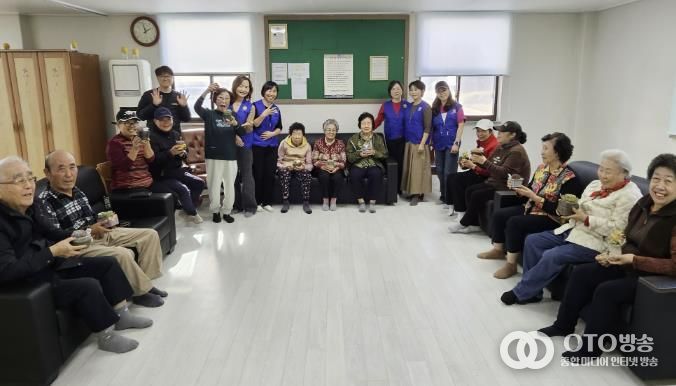 수원시 영통구 매탄4동 바르게살기운동위원회 세 번째 경로당 방문 !!