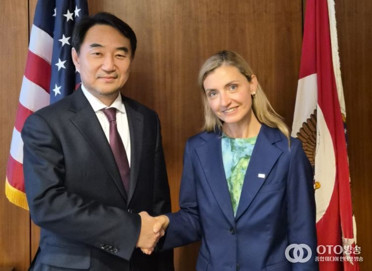 정기홍 대사-사라 로저스 차관 면담