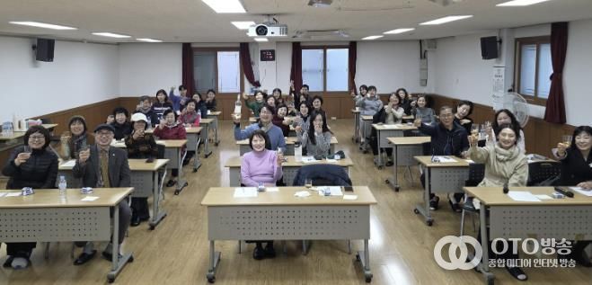 수원시 팔달구 우만2동 주민자치회, 재능기부 '쏙쏙특강' 개최