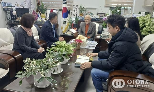 황규돈 수원시 팔달구청장, 취임 첫날 노인복지 현장 방문