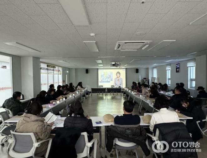 시흥시 배곧2동, 명예사회복지공무원 역량강화 교육 통해 인적안전망 강화