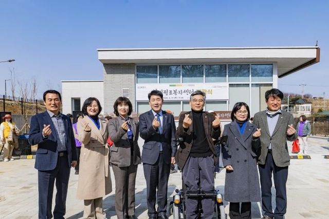 화성특례시의회, 황계정조복지센터 개관식 참석…지역 공동체의 중심...시민의 삶을 지키는 든든한 기반