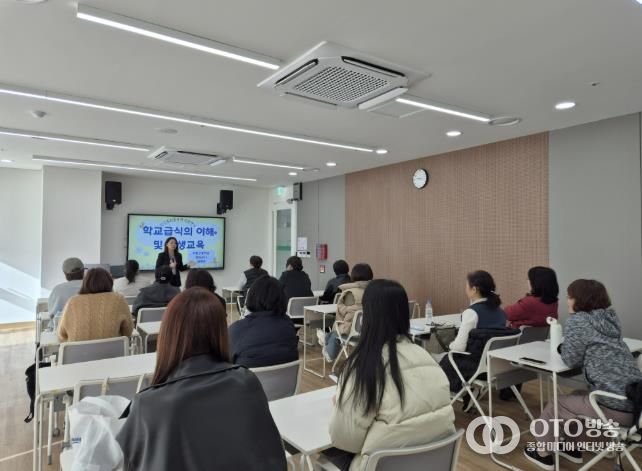 화성오산교육지원청, 신규 조리종사자 조리실습으로 학교급식 현장 적응 지원