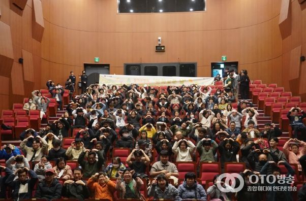 장벽 없는 문화의 장 열다... 안성미디어센터, 발달 장애인과 함께한 정기상영회 '영화로운 날' 성료