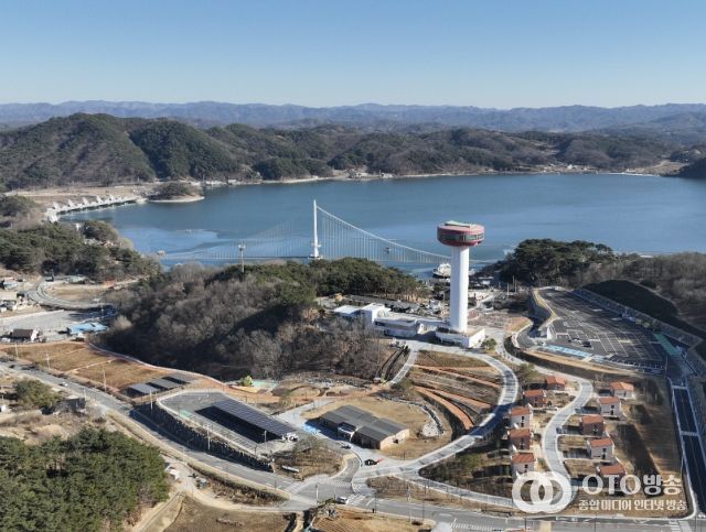 드론으로 촬영한 예당관광지 전경