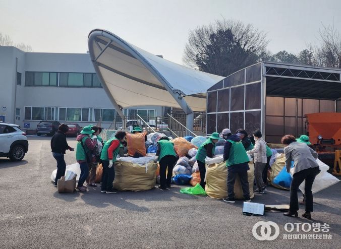 안성시, 사랑을 나누는 헌옷 수거 행사